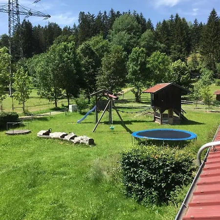 Gut Tausendbachl Apartment